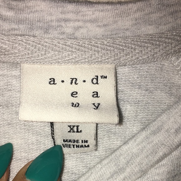 Anew Day Flower Sweatshirt - Picture 4 of 4